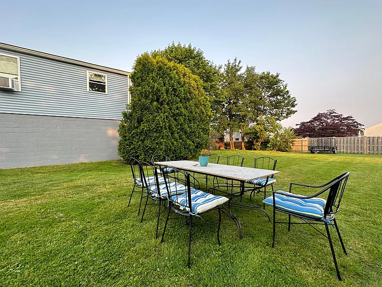531 Green End Ave #1 — Photo 11