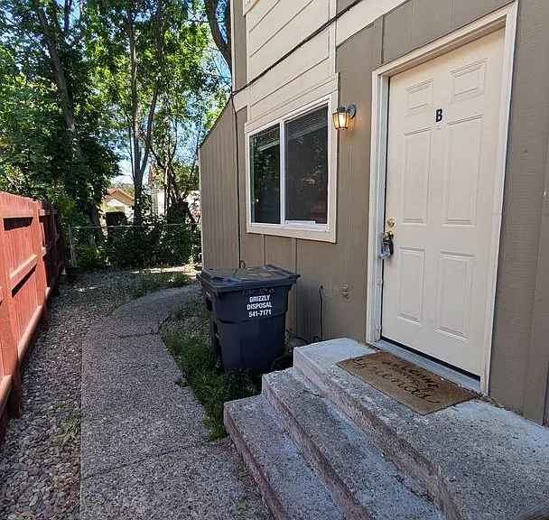 1730 S 5th St W — Photo 2