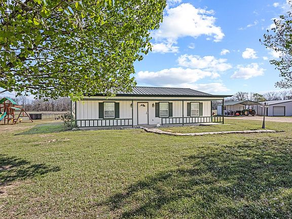 2nd image of 521 County Road 15100