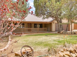 3071 Ponderosa Rd, Overgaard, AZ 85933