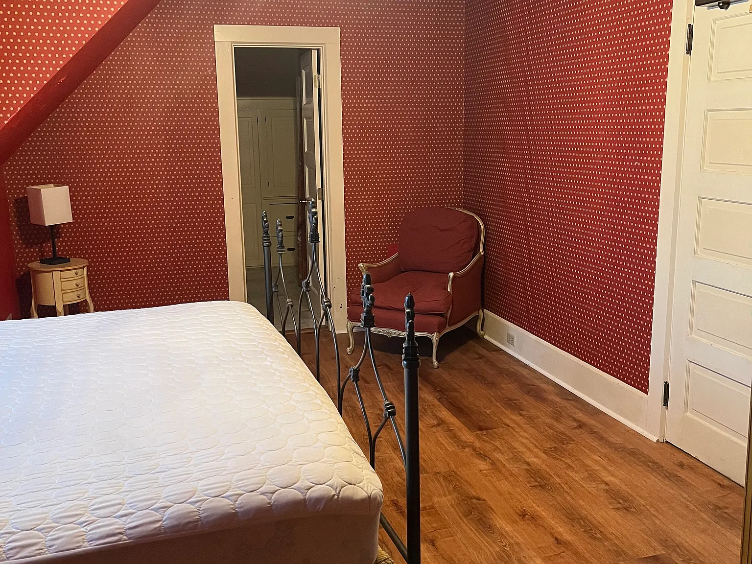 1 bed, 750 sqft, $1,295 — Photo 4