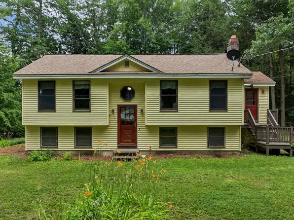 52 Pine Grove Lane, Lebanon, ME 04027-3204