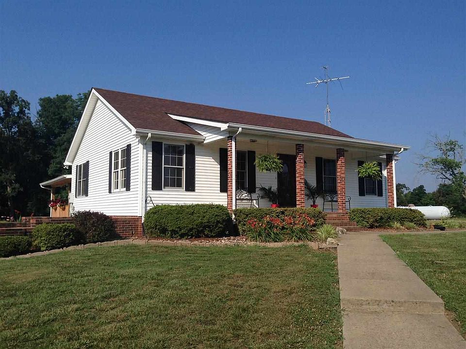 1st image of 237 Carpenter Ln