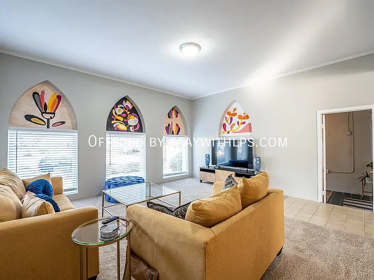 2035 Central Ave — Photo 7