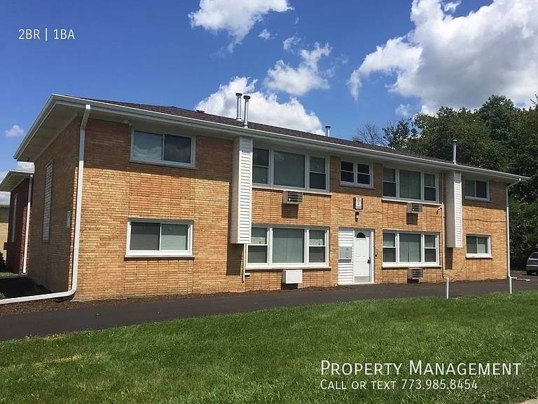 918 Parkwood Dr #1W — Photo 4