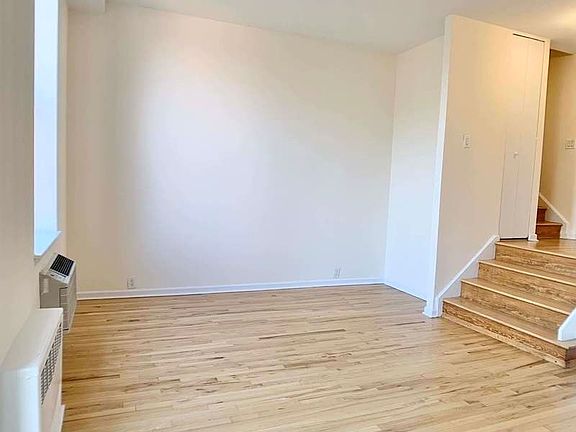 2nd image of 201 E 12th St APT 519