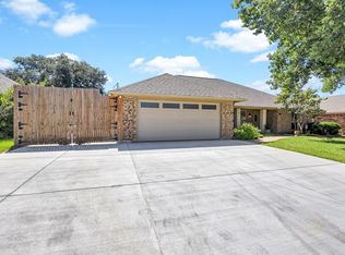6413 Blake Ct, Fort Worth, TX 76182