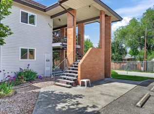 240 McIntosh Rd Unit 214, Kelowna, BC V1X 2C4