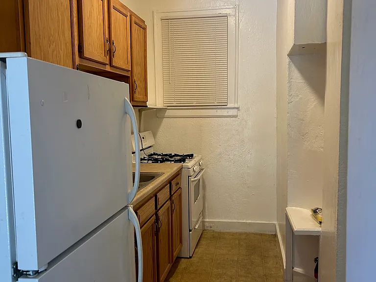 Francesca Apartments — Photo 34