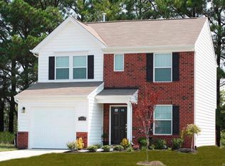 5831 Heathers Crossing Dr, Chesterfield, VA 23832