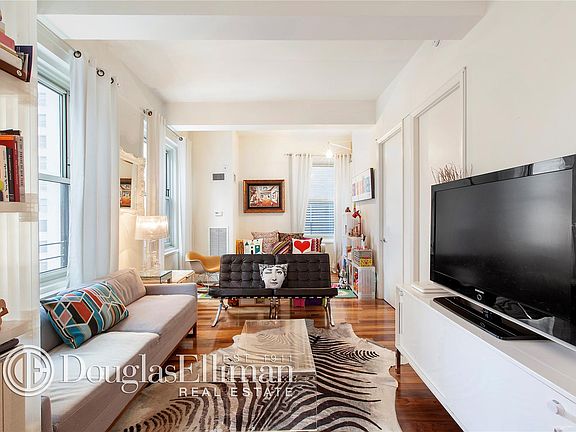 4th image of 88 Greenwich St APT 1408