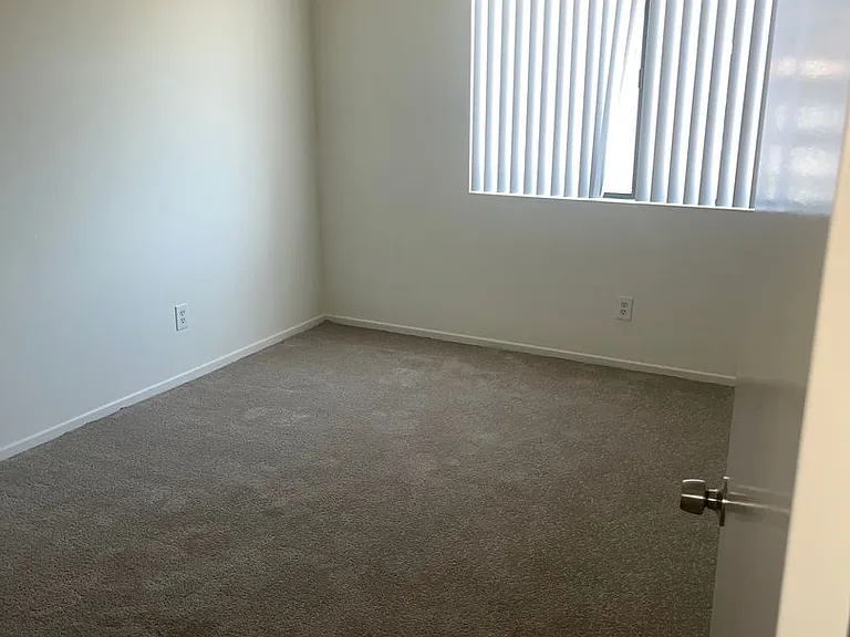 Del Mar — Photo 20