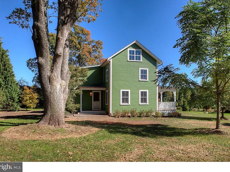 5253 Upper Mountain Rd — Photo 5