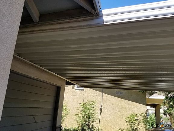 4th image of 4 Las Flores Dr