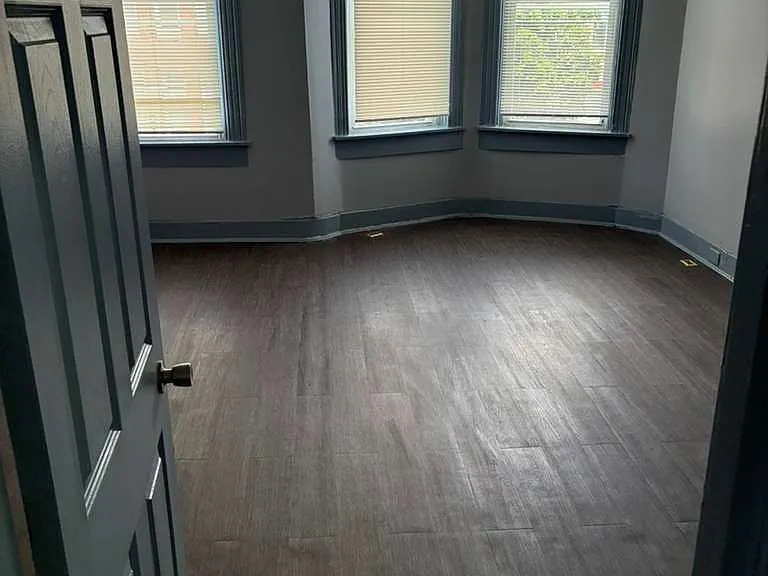 2832 Parkwood Ave — Photo 5