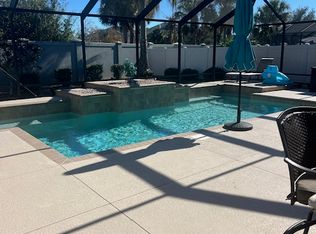 2817 Charlevoix St, The Villages, FL 32163