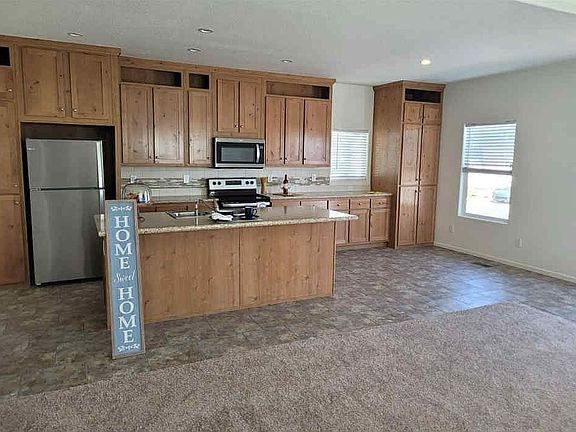 Loads of cabinets/storage