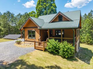 280 Hidden Lake Pkwy, Nebo, NC 28761