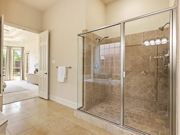 1224 Crockett Dr — Photo 17