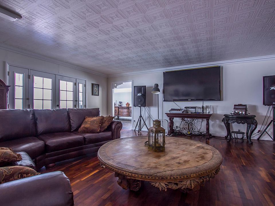 5926 Mammoth Ave, Van Nuys, CA 91401 Zillow