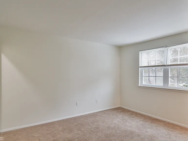 305 S Warminster Rd #D5 — Photo 9