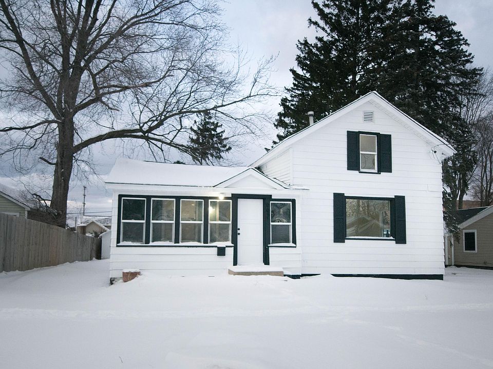 1st image of 992 Washington Ave