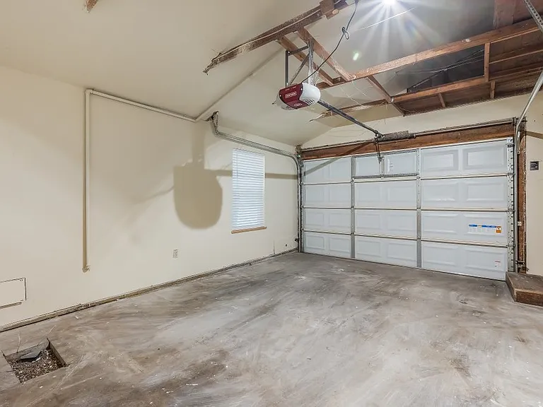 730 E Gregory Ln — Photo 20
