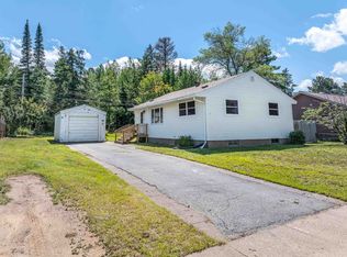 34 Elm Blvd, Babbitt, MN 55706