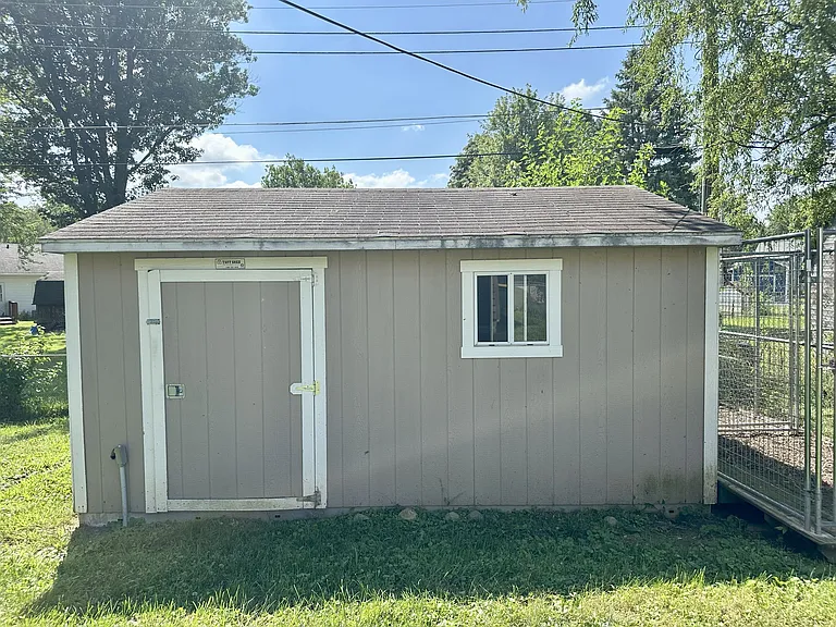 227 Creekwood Dr — Photo 18
