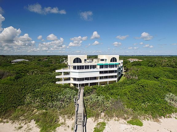 4th image of 6355 S Hwy A1a APT 4