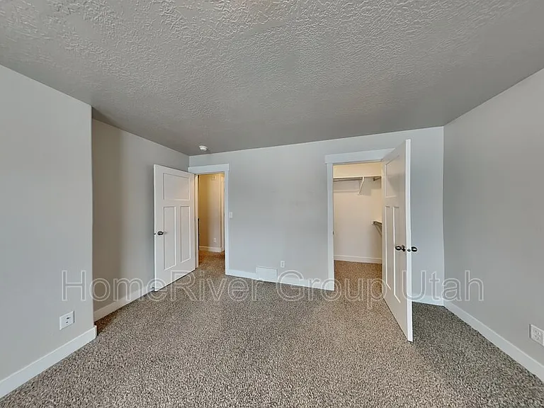1375 E Rachel Way — Photo 14
