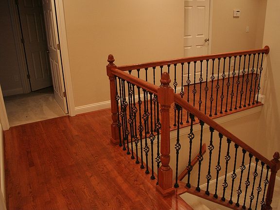 4th image of 6680 Deerview Dr