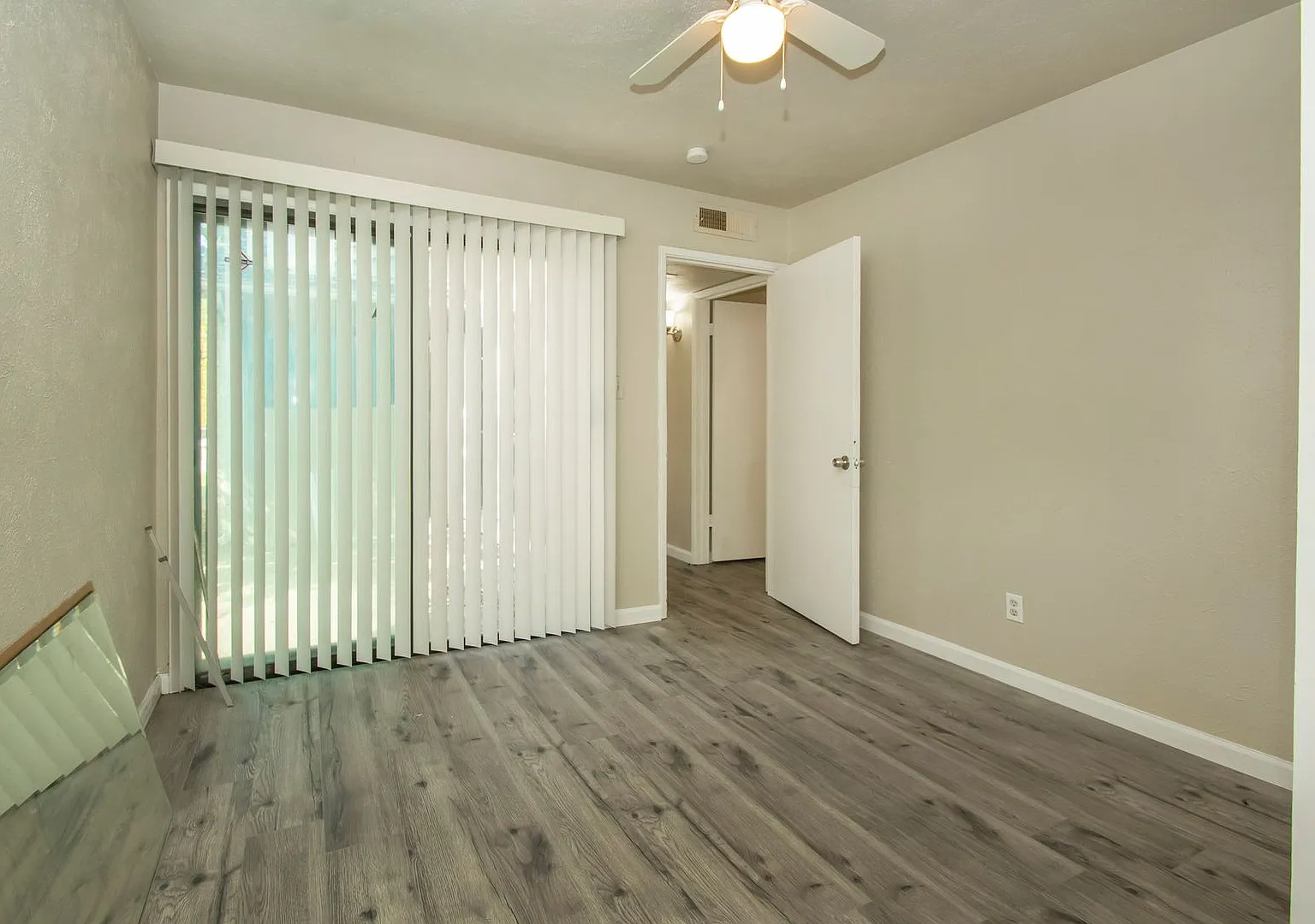 3 Bedroom 2 bath home! — Photo 4