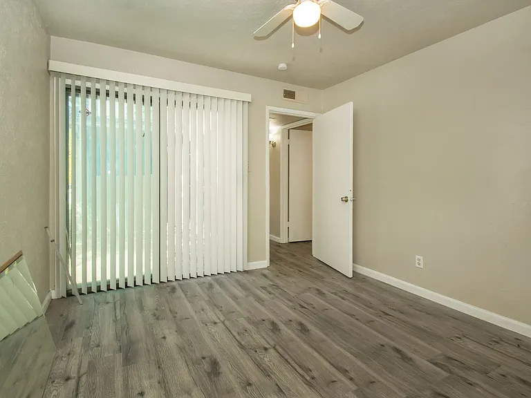 7062 Pineberry Rd — Photo 4