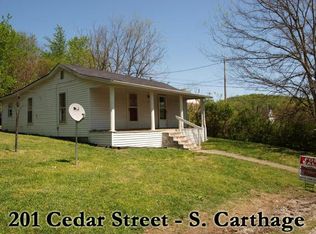 201 Cedar St, Carthage, TN 37030