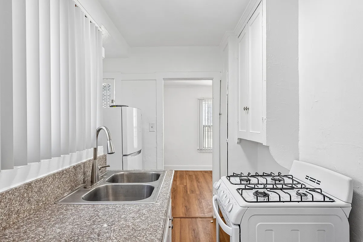 Floor plan 1 Bedroom. 1 Bathroom. 0 Half
