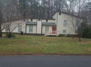 1069 Blazing Rdg, Lawrenceville, GA 30046