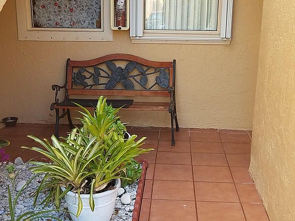 5th image of 1139 NW 124th Ct