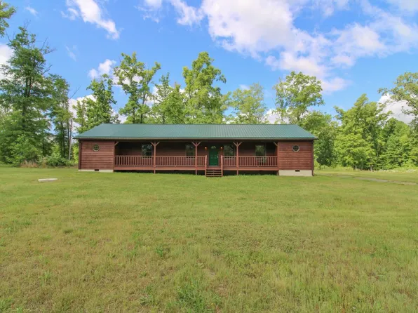 3857 Renan Rd, Gretna, VA 24557