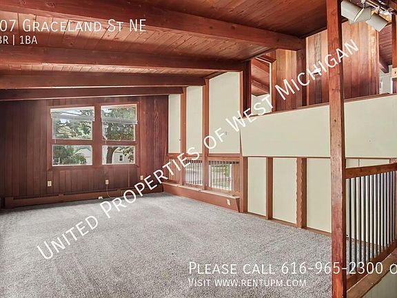 3rd image of 207 Graceland St NE
