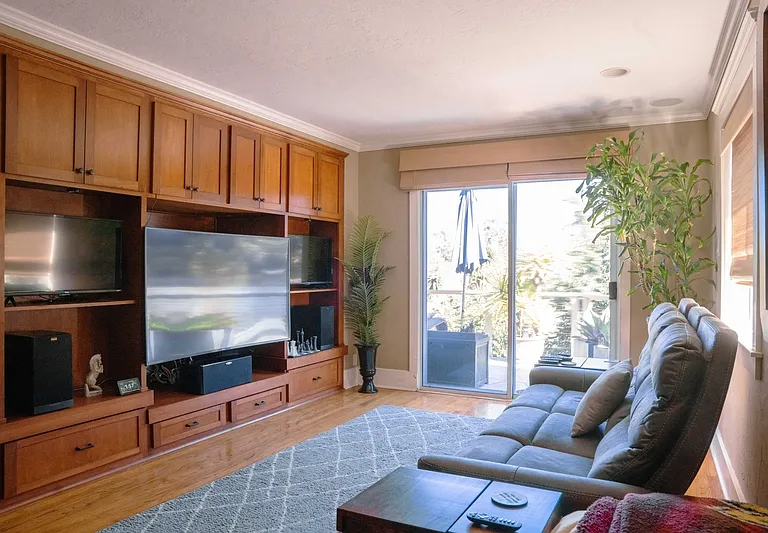 3675 Eagle St — Photo 16