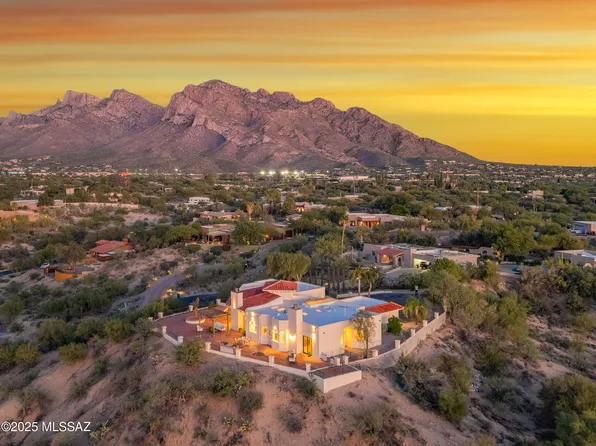 935 W Valle Del Oro Rd, Oro Valley, AZ 85737