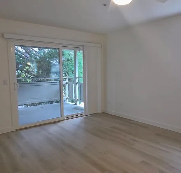 415 & 417 N Kentucky St — Photo 24