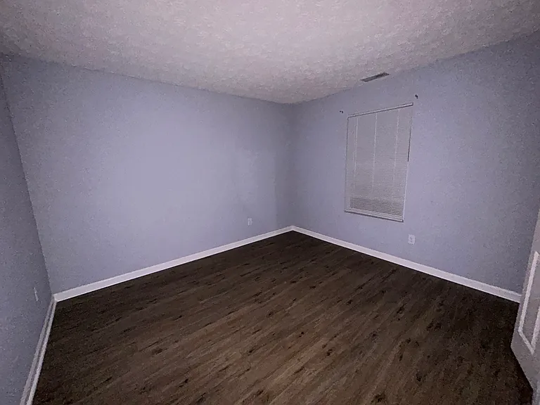 5221 Bombay Dr — Photo 19