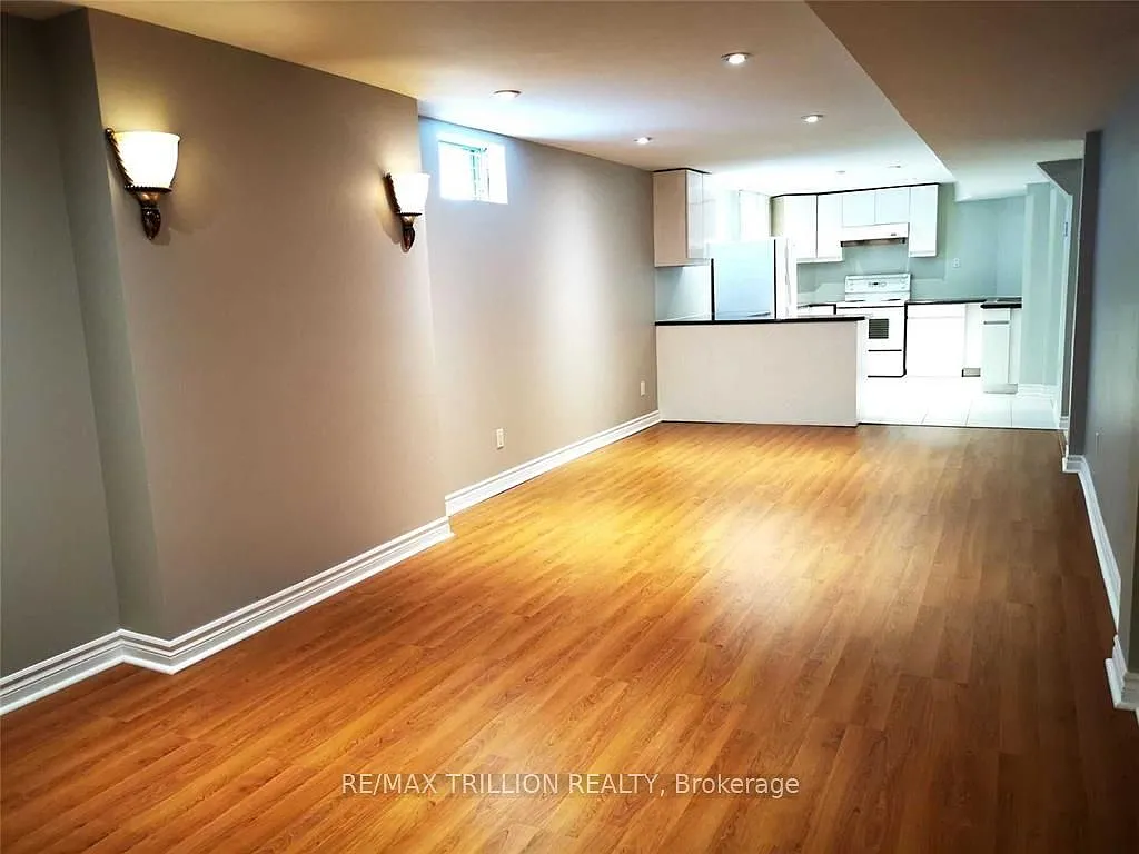 2 bed, $1,950 — Photo 3