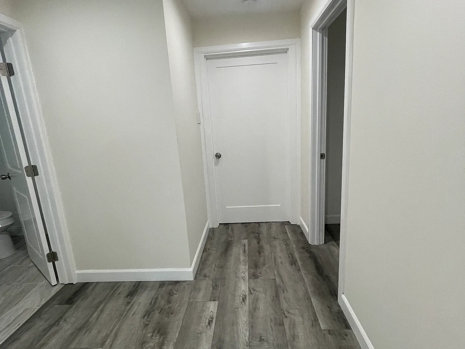 2 bed, 950 sqft, $2,500 — Photo 3