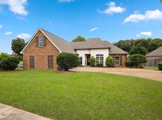 504 Asbury Lane Dr, Pearl, MS 39208