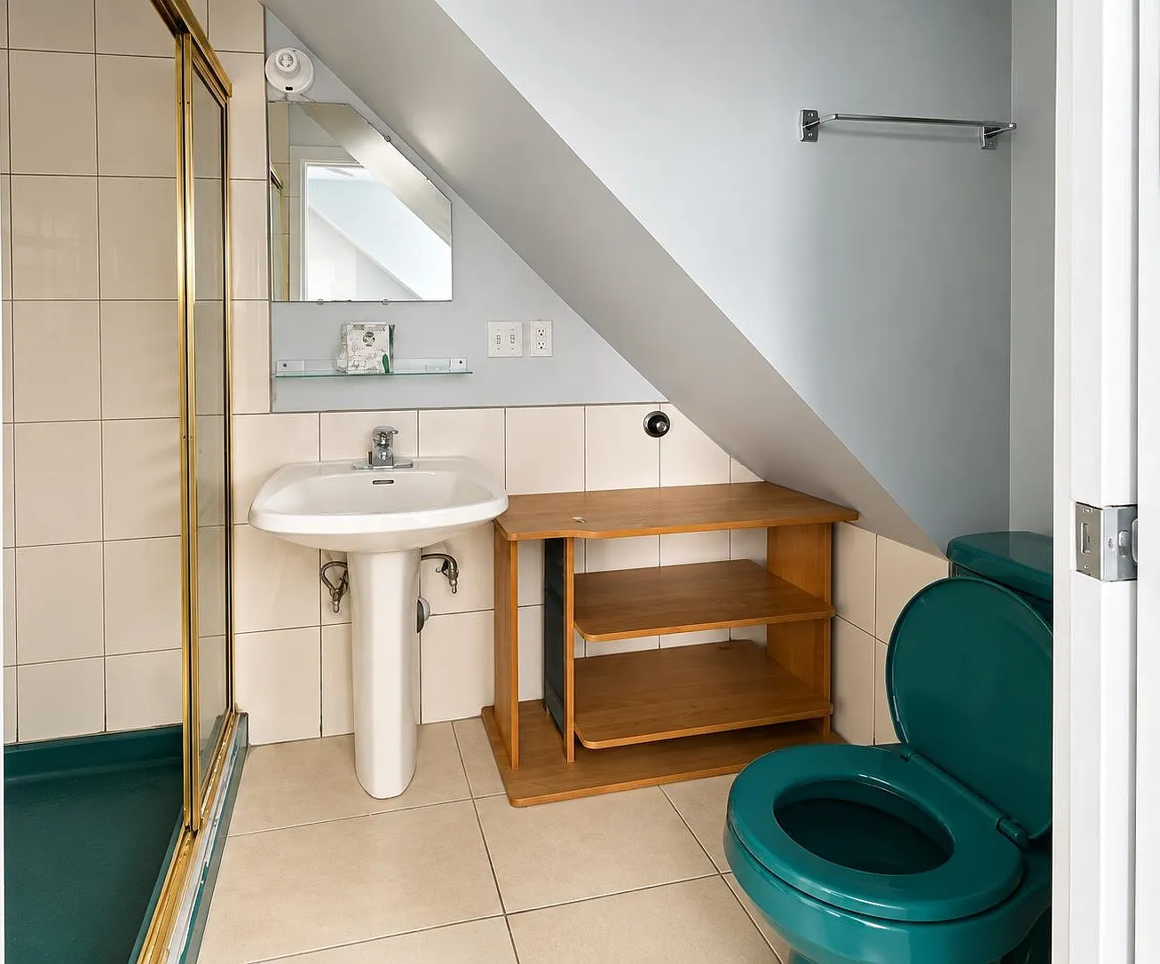 1 bed, 120 sqft, $900 — Photo 4