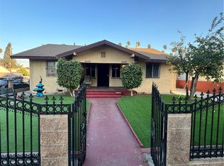 1030 W 88th St #1/4, Los Angeles, CA 90044