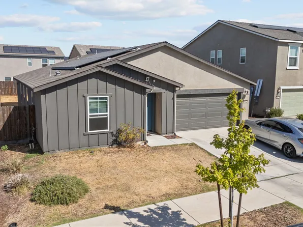 667 Suzanne Dr, Merced, CA 95341